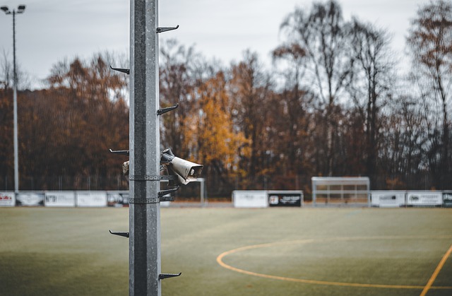 英媒盘点世界杯抽签失误史：机器暂停&场面失控&疑似作弊